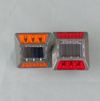 Harga yang bagus Waterproof IP>67 Aluminium 6 LED Solar Stud Lamp dengan 30 Ton Resistensi Kompresi dan 800m View Distance on line